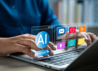 Nybegynner innen krypto som utforsker grunnprinsippene for automatisert AI-handel